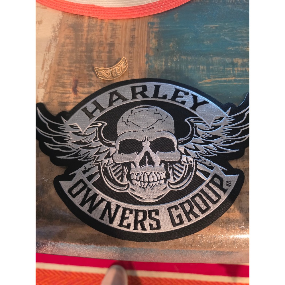 Harley Owners Group HOG Winged Skull Large Back Patch and Rocker Pin Set